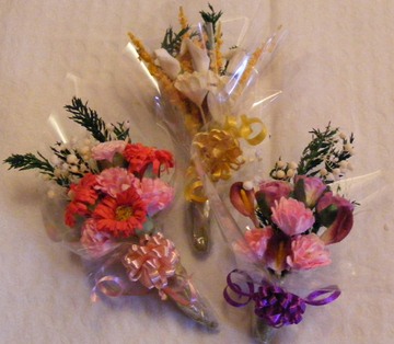 BOUQUETS AND BUNCHES